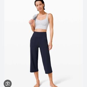 Lululemon Align Wide Leg Crop 23" 12 true navy